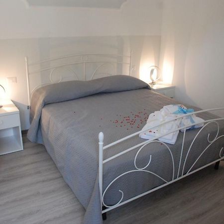 La Fortezza Crotone Exterior foto